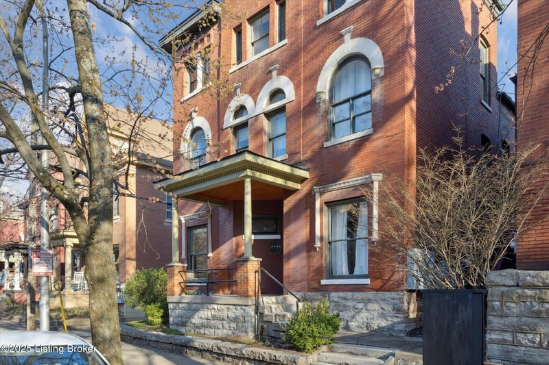 315 W Lee St, Louisville, KY 40208