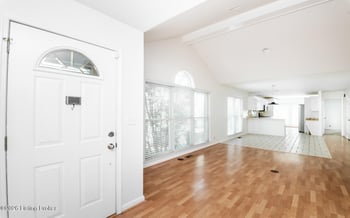 3155 Bushmill Pk, Louisville, KY 40241