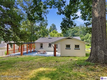 316 Deepwood Dr, Elizabethtown, KY 42701