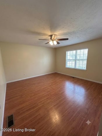 316 Indiana Trl, Radcliff, KY 40160