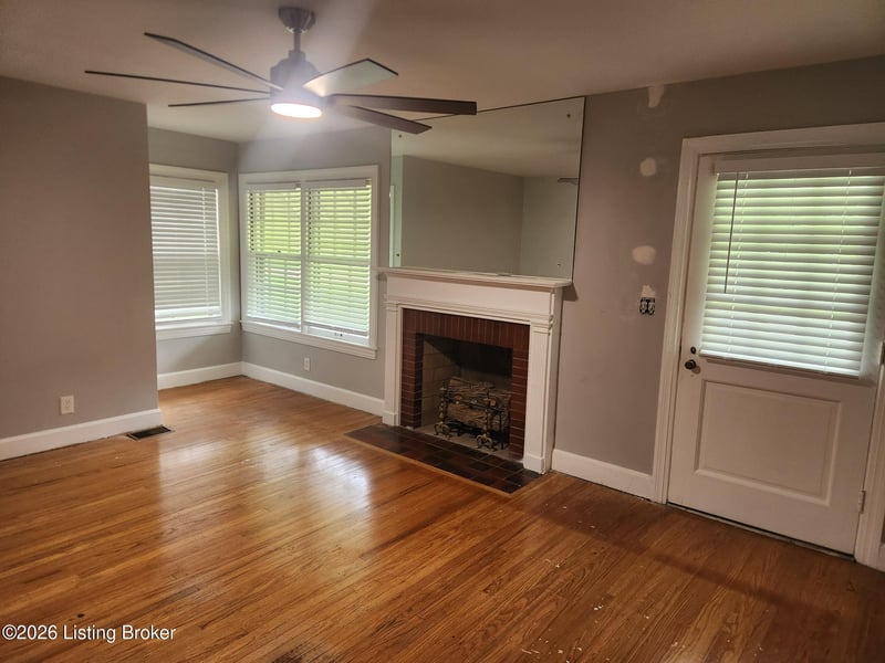 316 Monohan Dr, Louisville, KY 40207