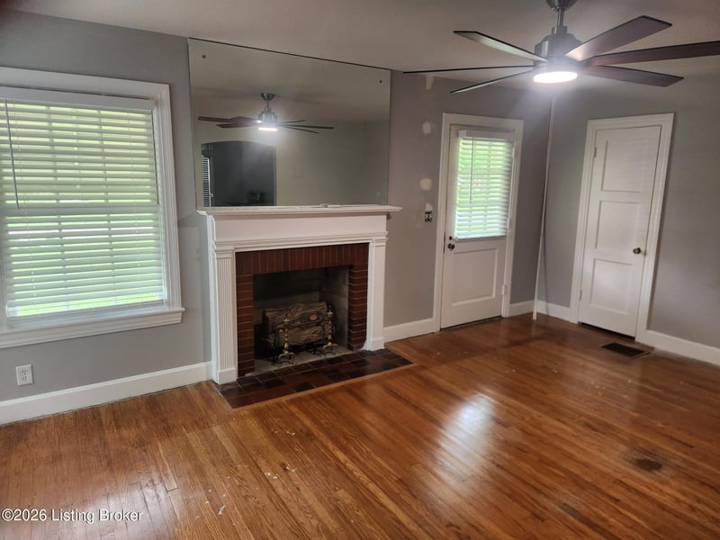 316 Monohan Dr, Louisville, KY 40207