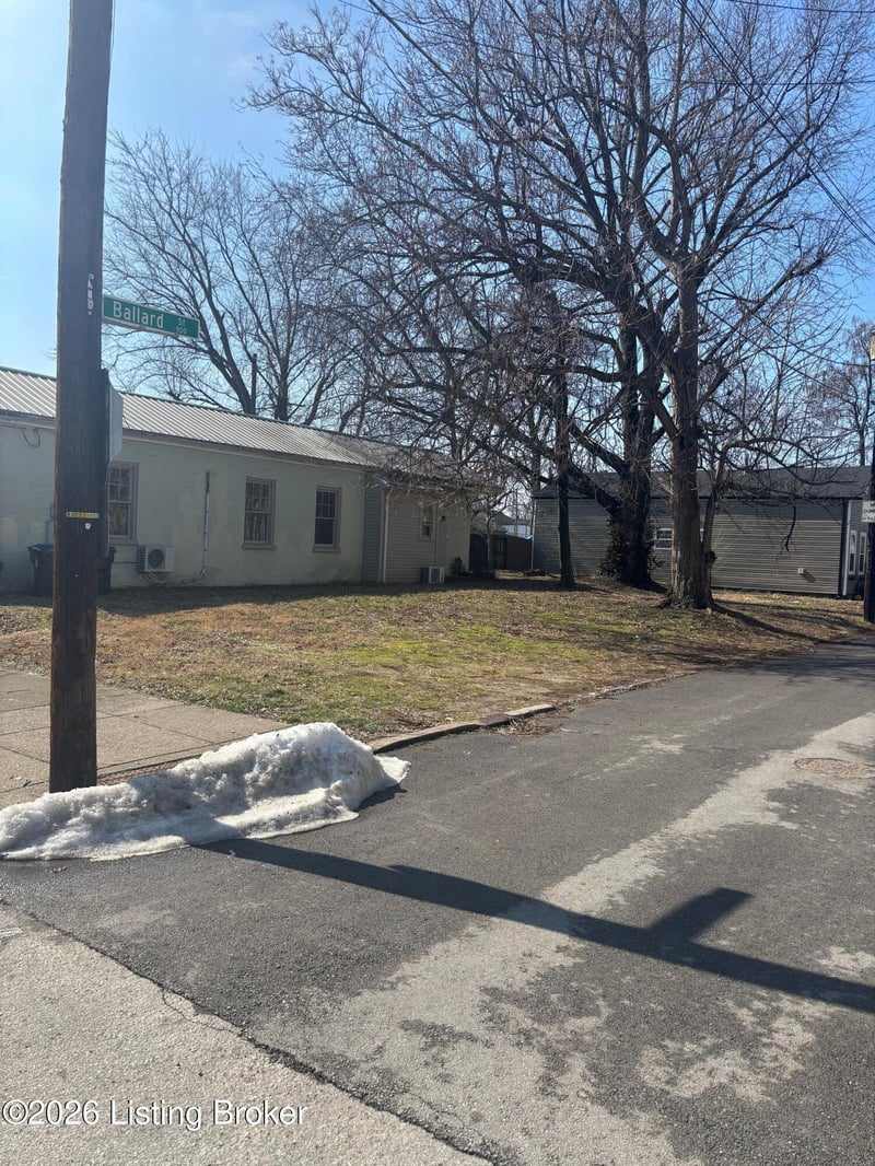 316 S Wenzel St, Louisville, KY 40204