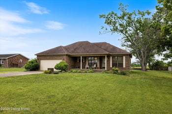 317 Centerview Dr, Shepherdsville, KY 40165