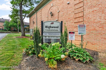 317 Highwood Dr, Louisville, KY 40206