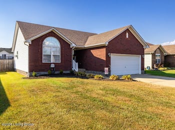 317 Madison Rae Blvd, Shepherdsville, KY 40165
