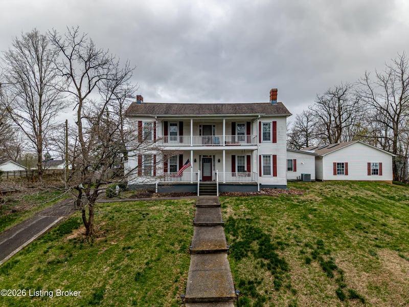 318 W Walnut St, Leitchfield, KY 42754