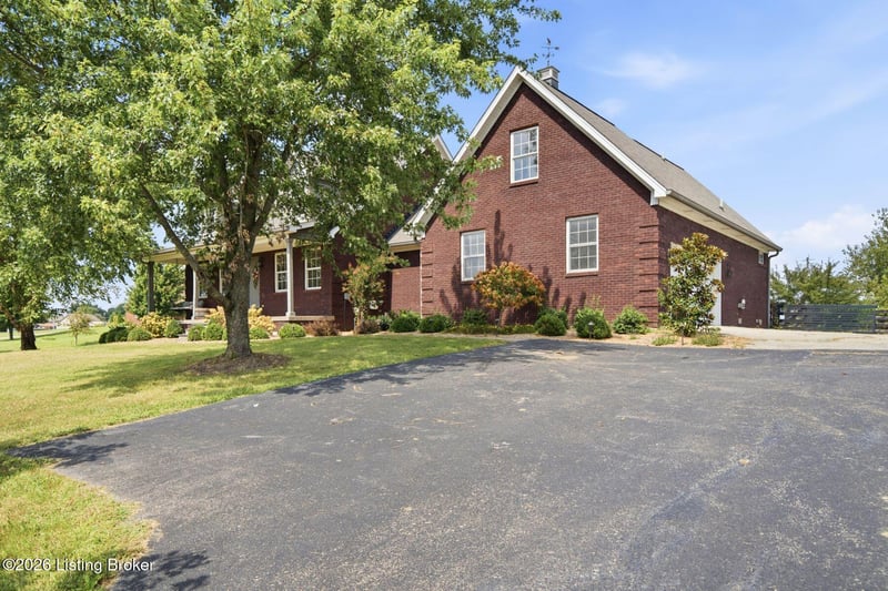 318 Wilsonville Rd, Fisherville, KY 40023