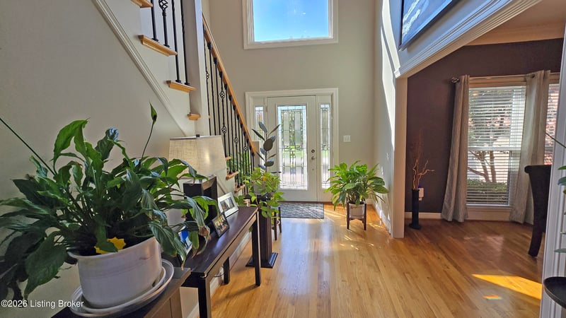 3200 Springstead Cir, Louisville, KY 40241