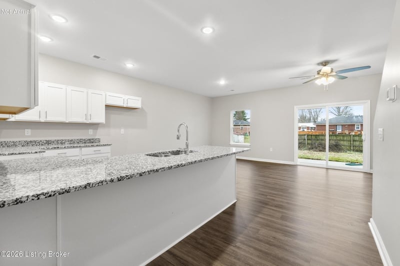 3205 Maldon Ct, Louisville, KY 40216