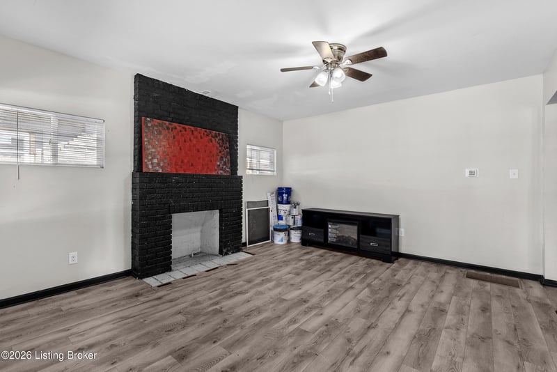 3205 W Broadway, Louisville, KY 40211