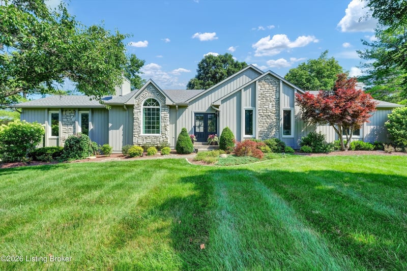 3207 W Mount Zion Rd, Crestwood, KY 40014