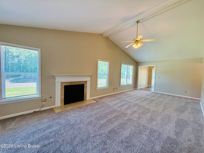 3208 Brightside Ct, Louisville, KY 40220