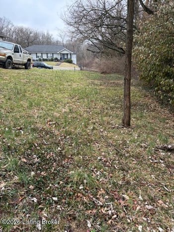 321 N 1st Ave, La Grange, KY 40031