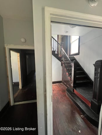 321 N 35th St, Louisville, KY 40212