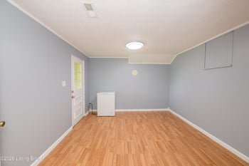 3212 Old Sligo Rd, La Grange, KY 40031