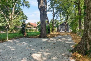 3212 W Kentucky St, Louisville, KY 40211
