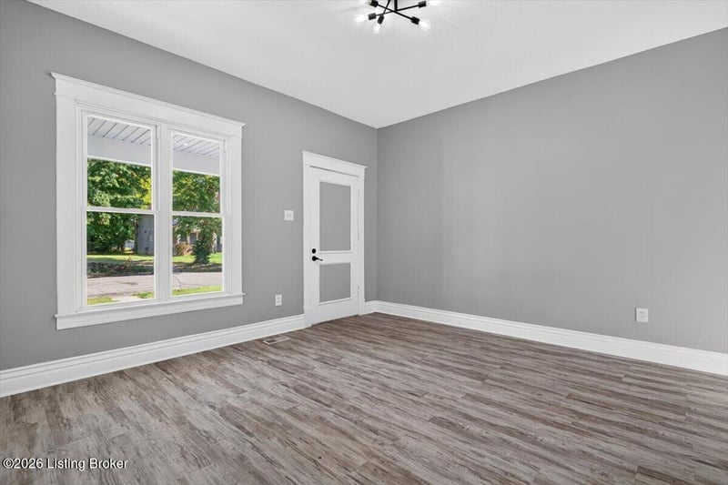 3212 W Kentucky St, Louisville, KY 40211