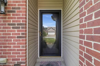 3213 Stony Farm Dr, Jeffersontown, KY 40299