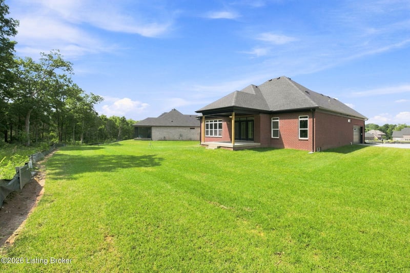 3215 Blasting Rock Dr, La Grange, KY 40031