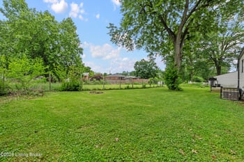 3215 Bridwell Dr, Louisville, KY 40216