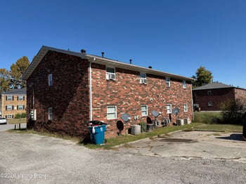 3216 Fordhaven Rd, Louisville, KY 40214