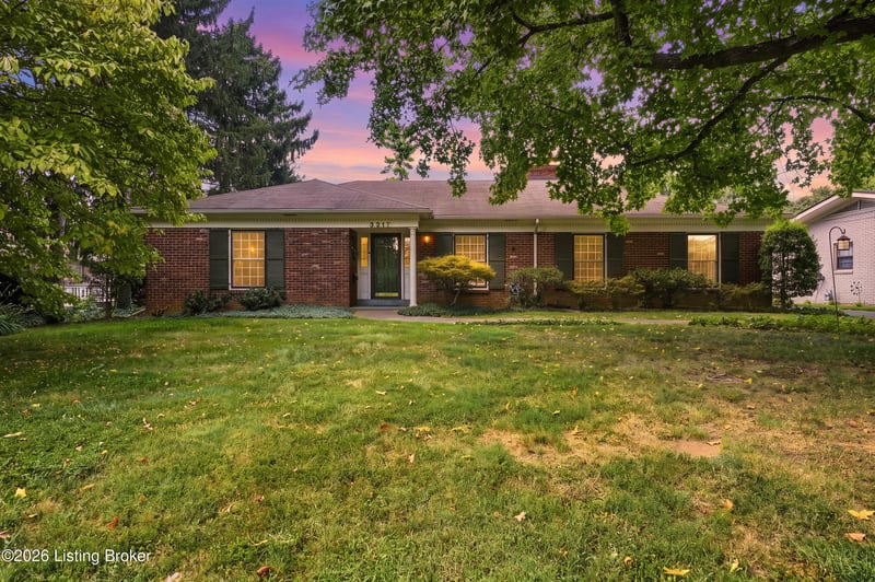 3217 Dundee Rd, Louisville, KY 40205