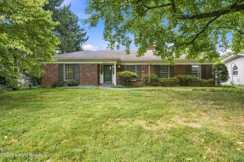 3217 Dundee Rd, Louisville, KY 40205