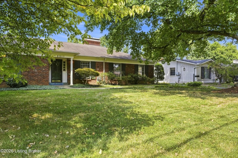 3217 Dundee Rd, Louisville, KY 40205