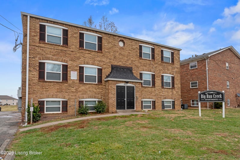 3217 Fordhaven Rd, Louisville, KY 40214