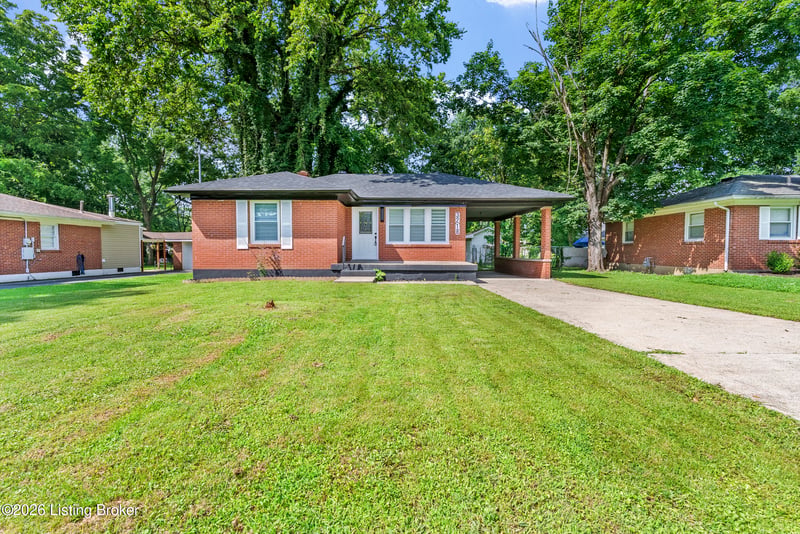 3218 Bridwell Dr, Louisville, KY 40216