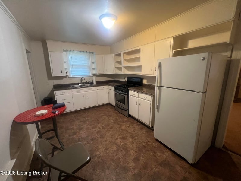 322 N 30th St, Louisville, KY 40212