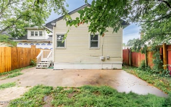 3223 Virginia Ave, Louisville, KY 40211