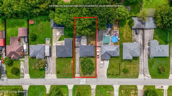 3228 New Lynnview Dr, Louisville, KY 40216
