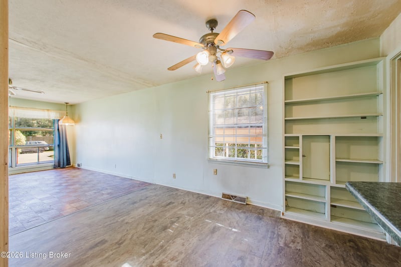 3228 Wellingmoor Ave, Louisville, KY 40218
