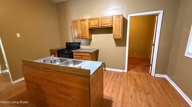3229 Garland Ave, Louisville, KY 40211