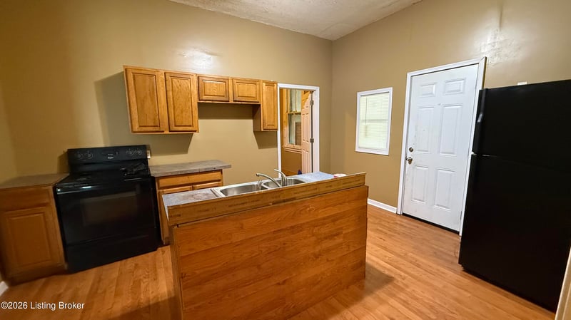 3229 Garland Ave, Louisville, KY 40211