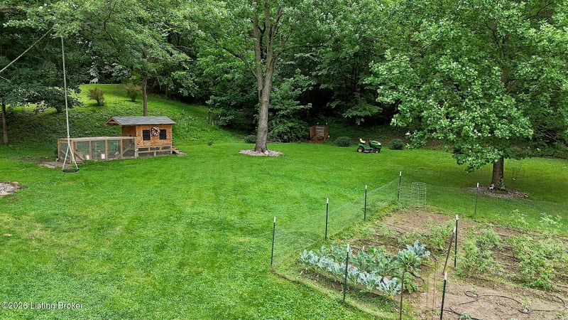 323 Estella Ave, New Albany, IN 47150
