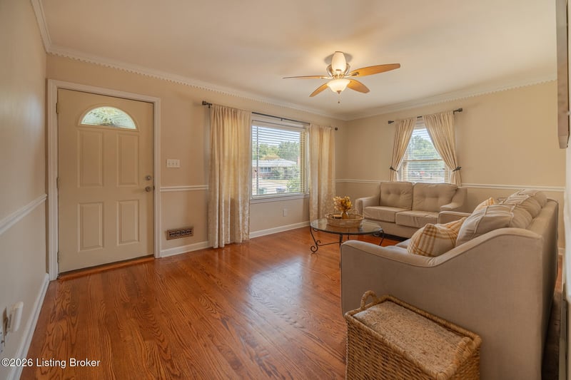 3232 Cawein Way, Louisville, KY 40220
