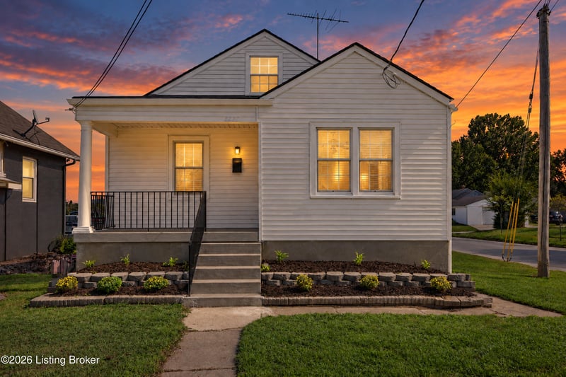3237 Taylor Blvd, Louisville, KY 40215