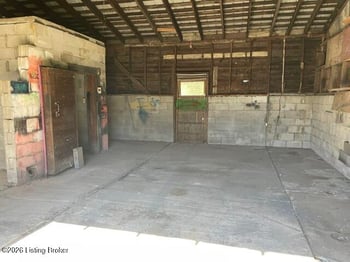 324 Church St, Lebanon Junction, KY 40150