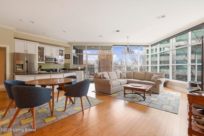 324 E Main St #200, Louisville, KY 40202