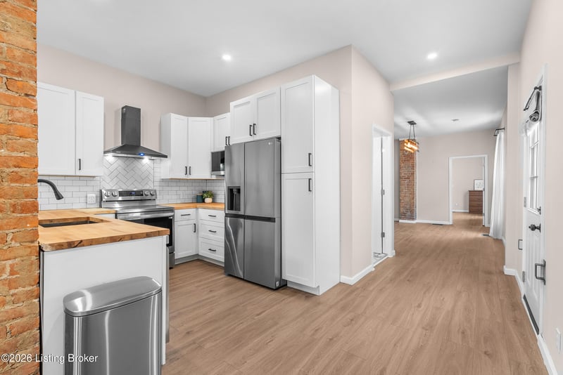 325 E 14th St, New Albany, IN 47150