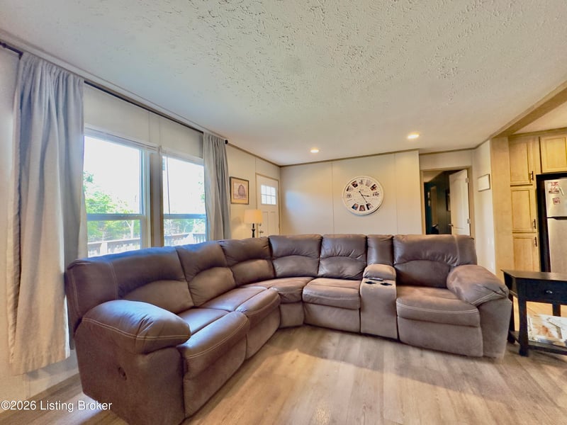 3253 Silver Mine Rd, Sonora, KY 42776