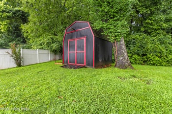 326 Camptown Rd, Bardstown, KY 40004