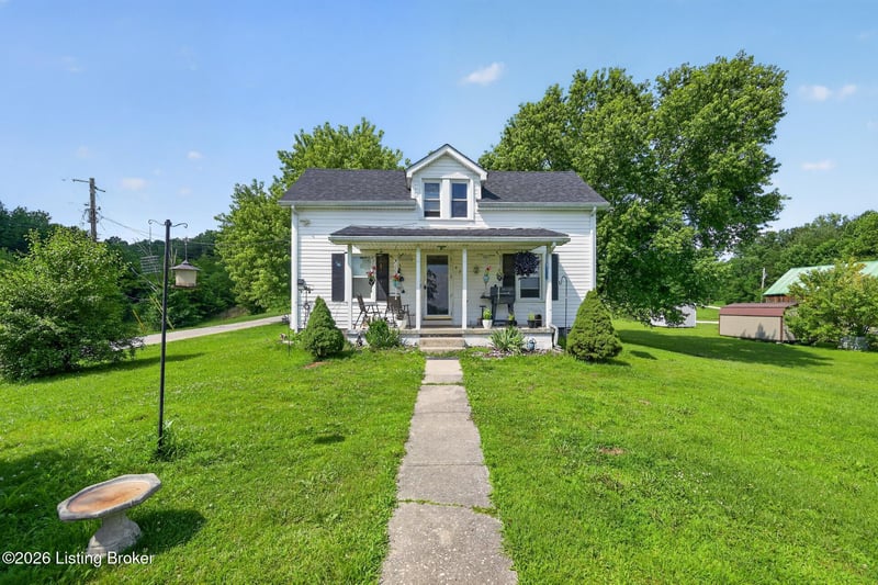 326 Roberts Rd, Stanton, KY 40380