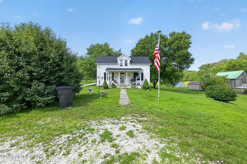 326 Roberts Rd, Stanton, KY 40380