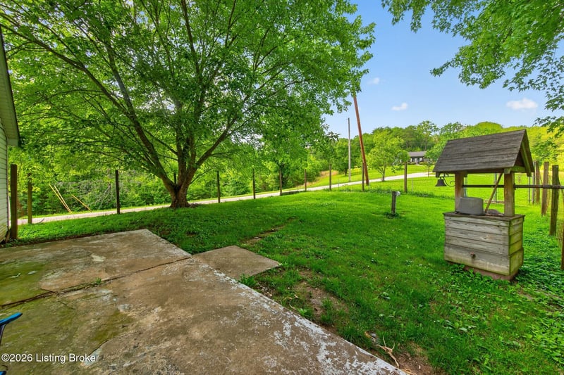 326 Roberts Rd, Stanton, KY 40380
