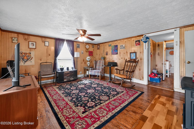 326 Roberts Rd, Stanton, KY 40380