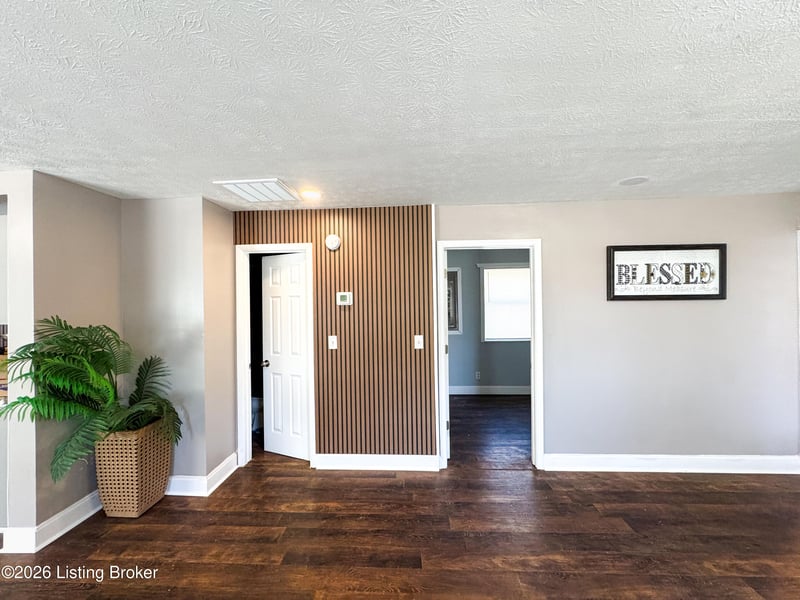 3276 Cave Hill Rd, Munfordville, KY 42765